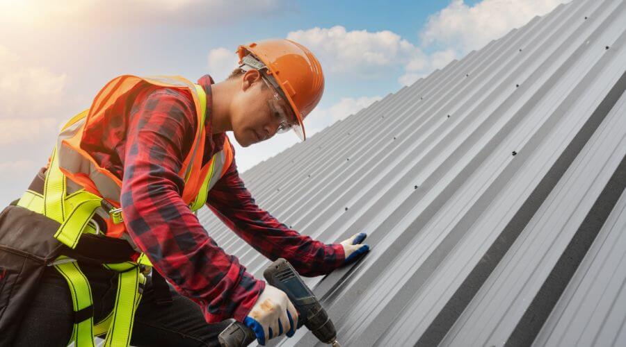 Professional residential roofers in Luke, MD